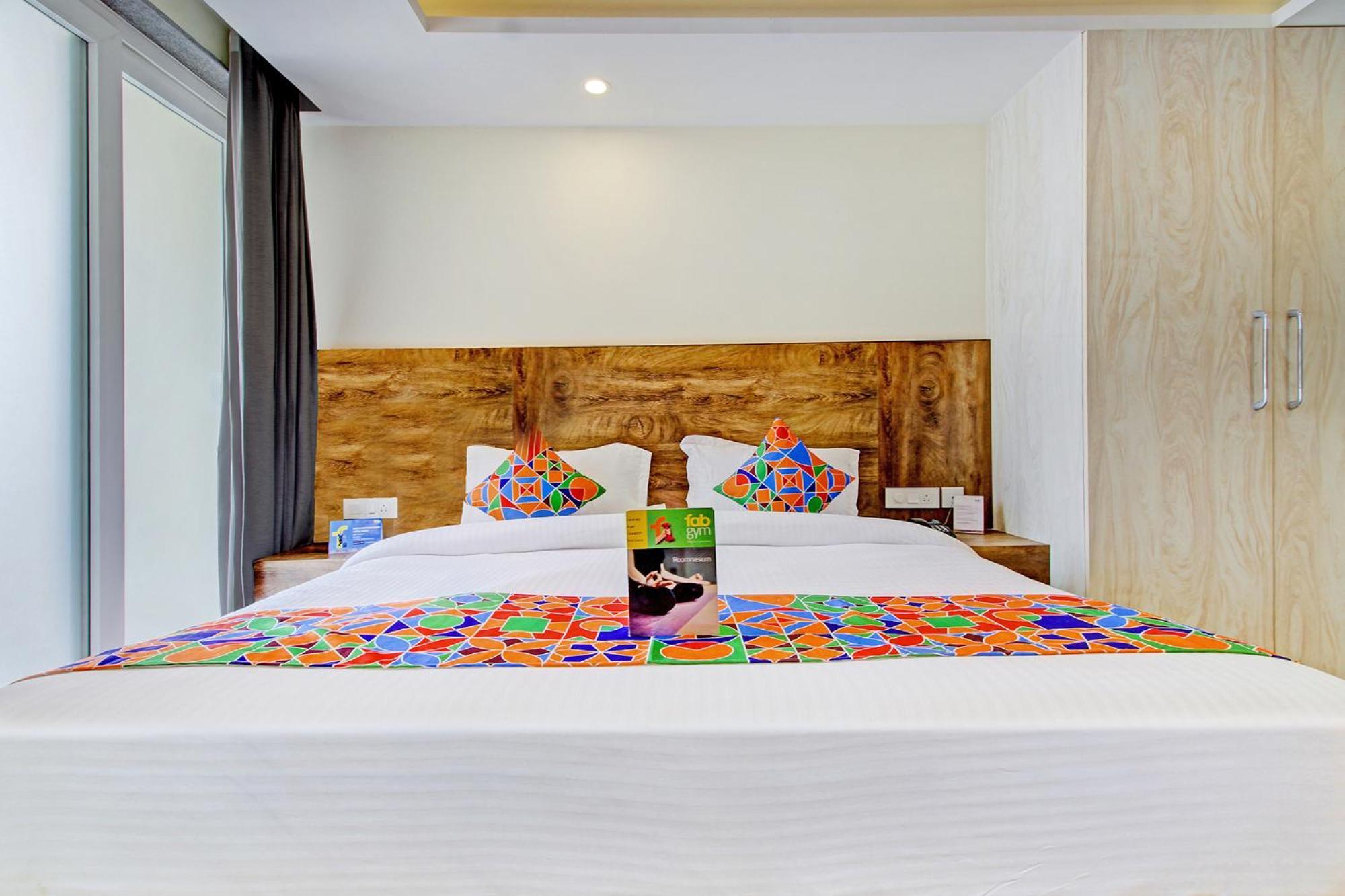 Fabhotel Soft Petals Gurgaon Eksteriør bilde