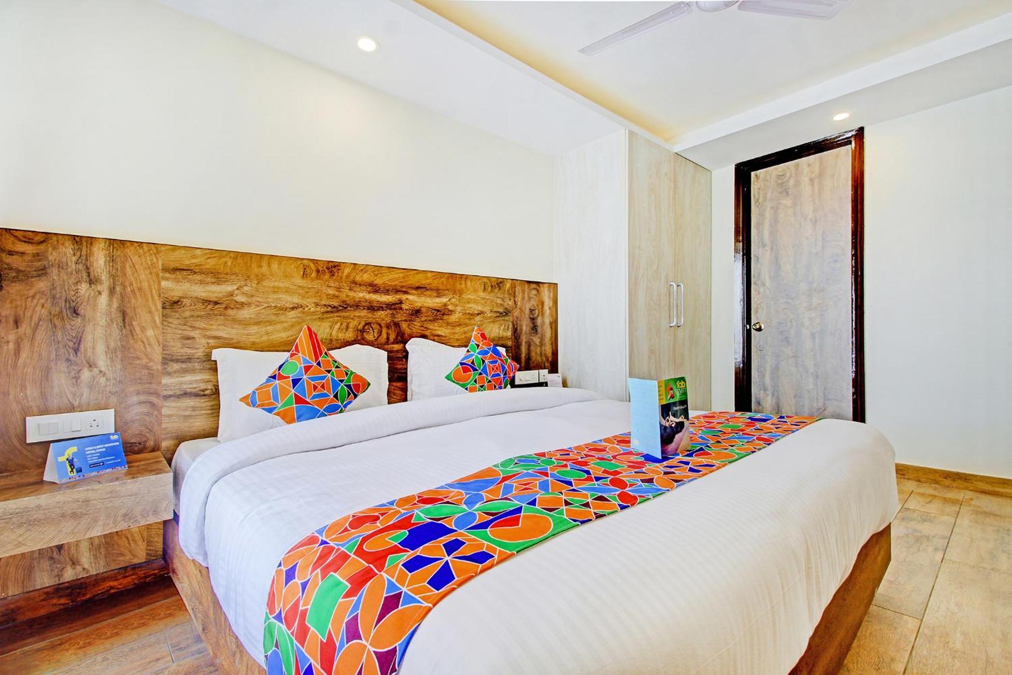 Fabhotel Soft Petals Gurgaon Eksteriør bilde